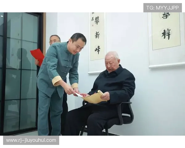 古典足球大师的技艺传承与创新发展探索