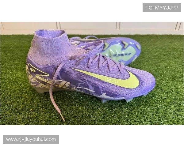 足球塑料鞋带安装技巧与步骤详解轻松穿戴你的足球鞋